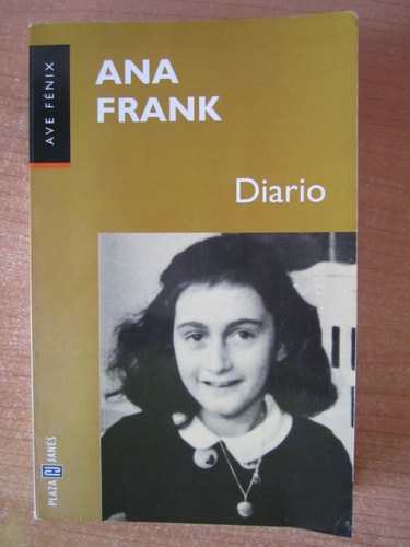 Portada del libro de Het achterhuis. Spanish;Diario [de] Ana Frank
