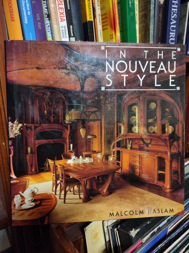 Portada del libro de IN THE NOVEAU STYLE DE MALCOM HASLAM