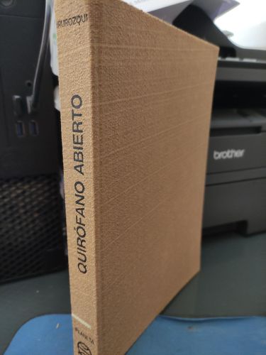 Portada del libro de QUIROFANO ABIERTO IRORUZCO