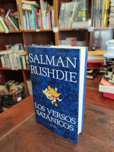 LOS VERSOS SATANICOS
