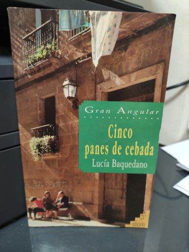 Cinco panes de cebada