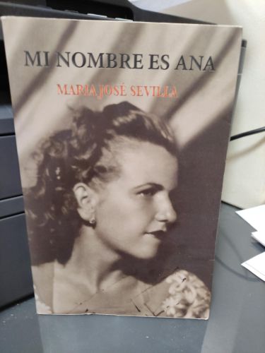 Mi nombre es Ana
