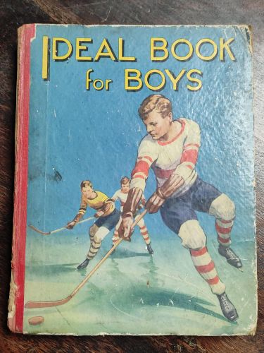 Portada del libro de IDEAL BOOK FOR BOYS [HARDCOVER]