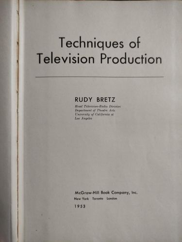 Portada del libro de TECHNIQUES OF TELEVISION PRODUCTION (MCGRAW HILL TELEVISION SERIES) [HARDCOVER]