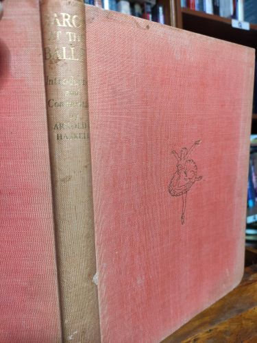 Portada del libro de BARON AT THE BALLET [HARDCOVER] HASKELL,ARNOLD (INTRODUCTION AND COMMENTARY BY)