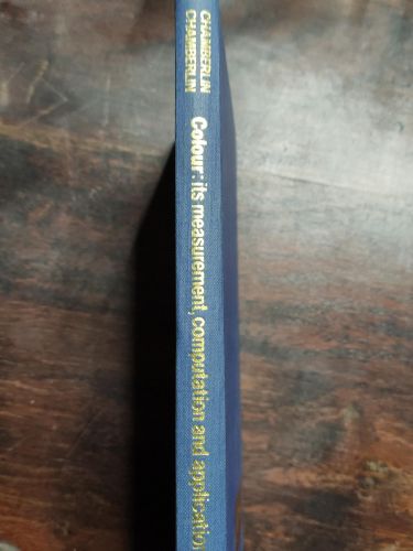 Portada del libro de COLOUR: ITS MEASUREMENT, COMPUTATION AND APPLICATION (HEYDEN INTERNATIONAL TOPICS IN SCIENCE) CHAMBERLIN,...