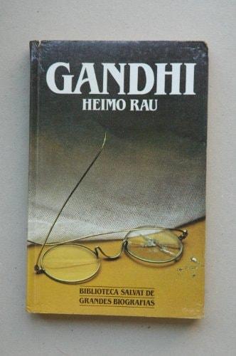 Portada del libro de GANDHI / HEIMO RAU . PRÓLOGO RAMIRO A. CALLE . [TRADUCCIÓN DEL ALEMÁN A CARGO DE ROSA PILAR BLANCO]...
