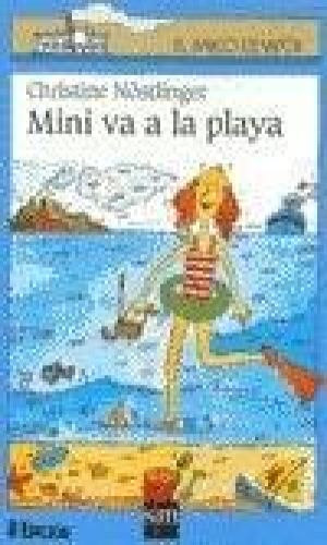Portada del libro de MINI VA A LA PLAYA (SIN COLECCION) NOSTLINGER AND BAS, CARMEN