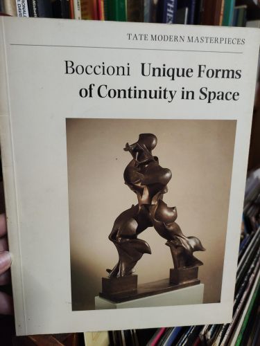 Portada del libro de BOCCIONI'S UNIQUE FORMS OF CONTINUITY IN SPACE (TATE MODERN MASTERPIECES) GOLDING, JOHN BOCCIONI UMBERTO...