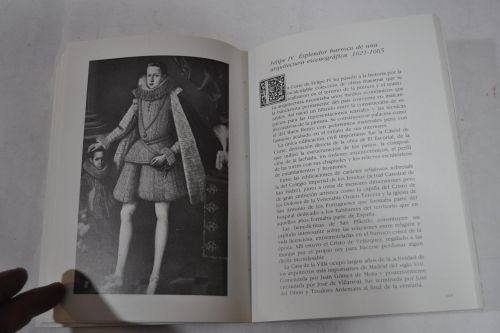 Portada del libro de HISTORIA DE LA ARQUITECTURA EN EL MADRID DE LOS AUSTRIAS 1516-1700 [TAPA BLANDA] RAMÓN GUERRA DE LA...