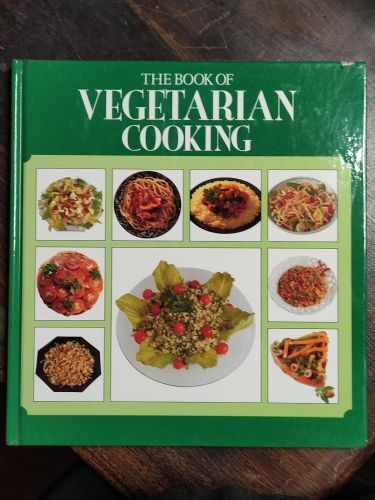 Portada del libro de THE BOOK OF VEGETARIAN COOKING [HARDCOVER] LOUISE PICKFORD