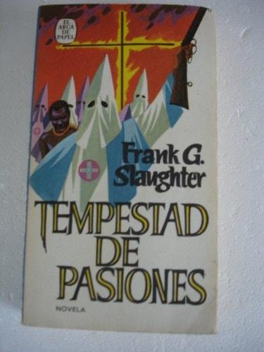 Portada del libro de TEMPESTAD DE PASIONES [TAPA BLANDA]