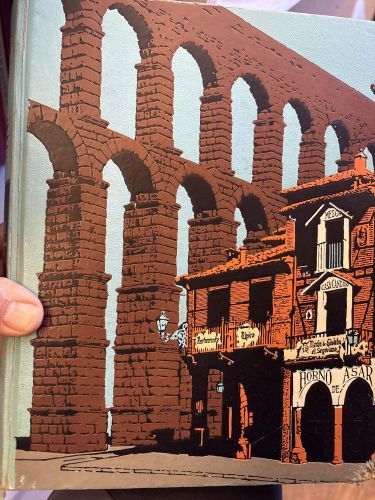 Portada del libro de LA COCINA ESPAÑOLA. EL LIBRO DE ORO DE LA GASTRONOMÍA [TAPA DURA] CÁNDIDO (MESONERO MAYOR DE CASTILLA)